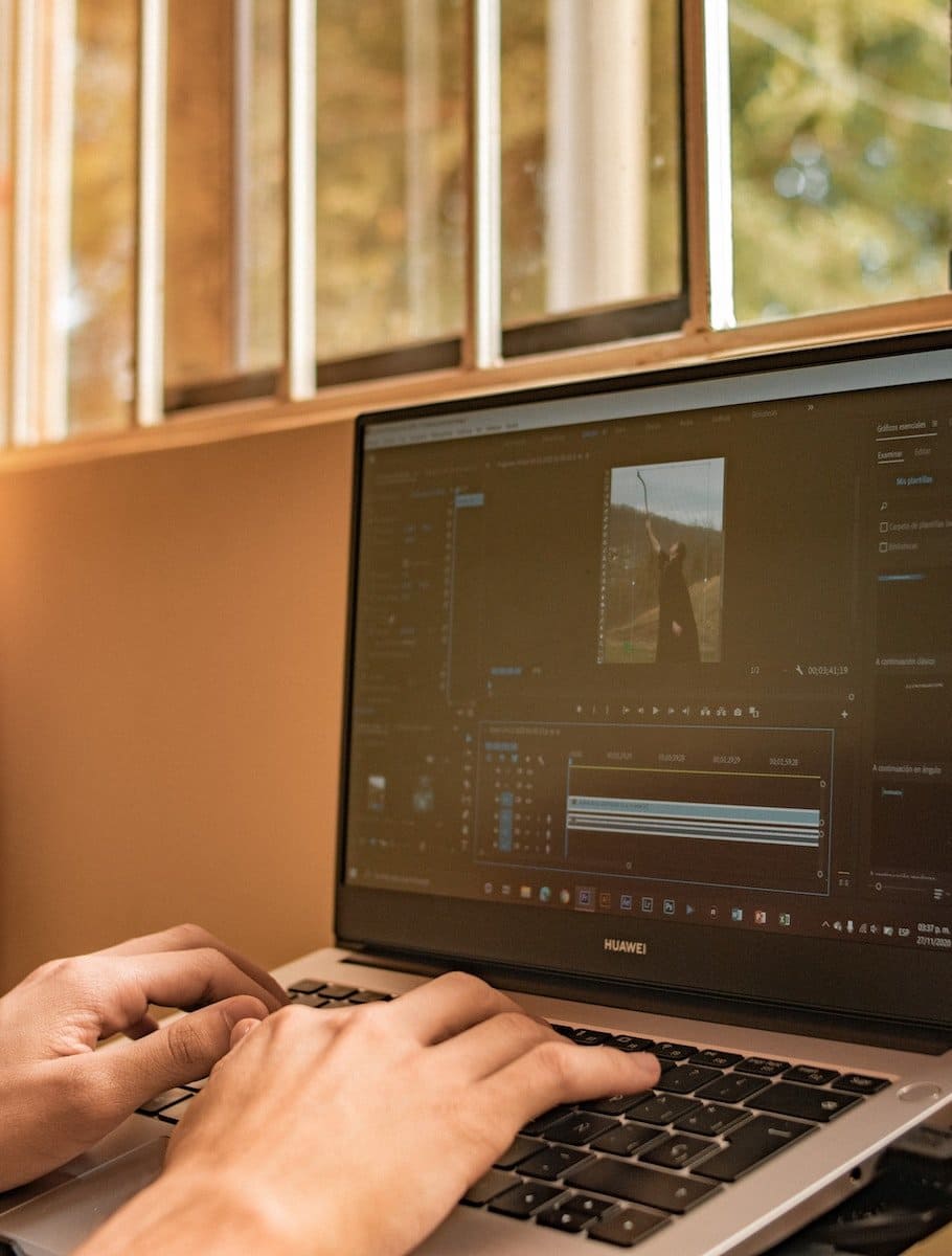 Automatisation du Montage Vidéo: Project Fast Fill par Adobe